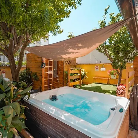 Panzió Domus Vesuvia 5*