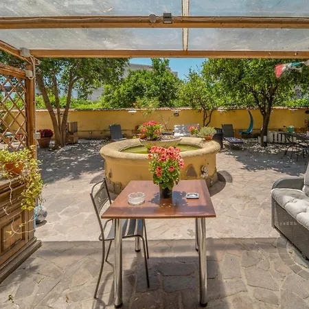 Domus Vesuvia 4* Torre Annunziata