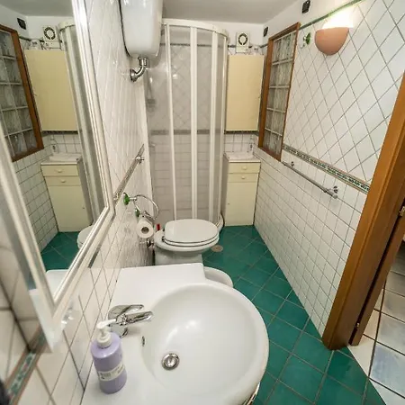 Domus Vesuvia 4*