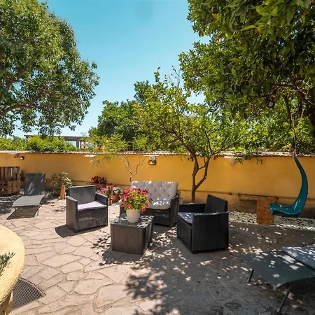 Bed & Breakfast Domus Vesuvia