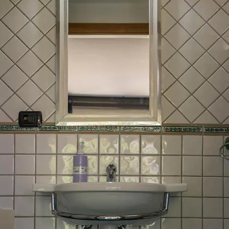 Bed & Breakfast Domus Vesuvia Torre Annunziata