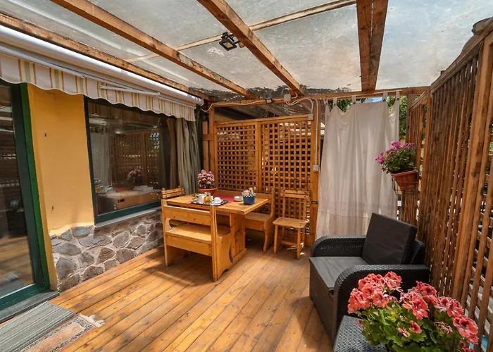 Oda ve Kahvaltı Domus Vesuvia 4*