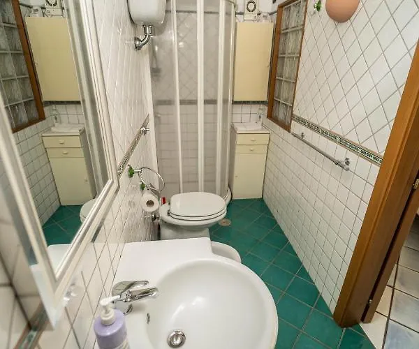 Domus Vesuvia 4*